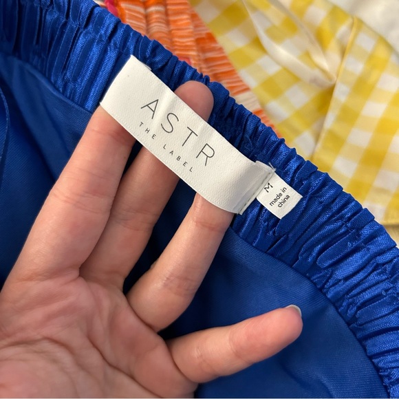 Astr Reine Strapless Plisse Blue Strapless Midi Dress - Picture 4 of 5